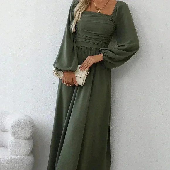 Green Elegant Women's Casual Square Neck Pleated Lantern Sleeve Dress - Picture 4 of 7